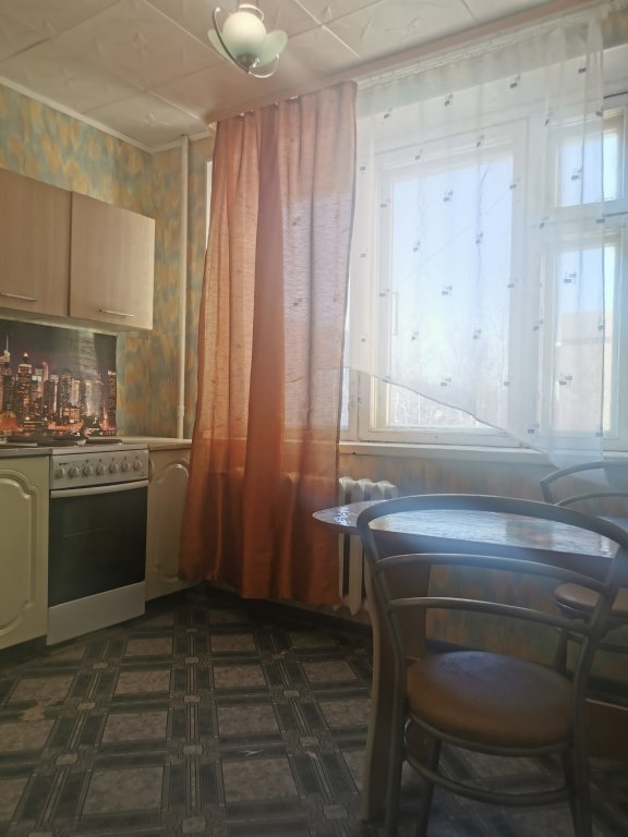 Ноябрьск: Апартаменты по пр.Мира, 78-а
