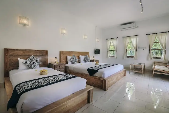 Убуд: Ubud Glassy Villa by Pramana Villas