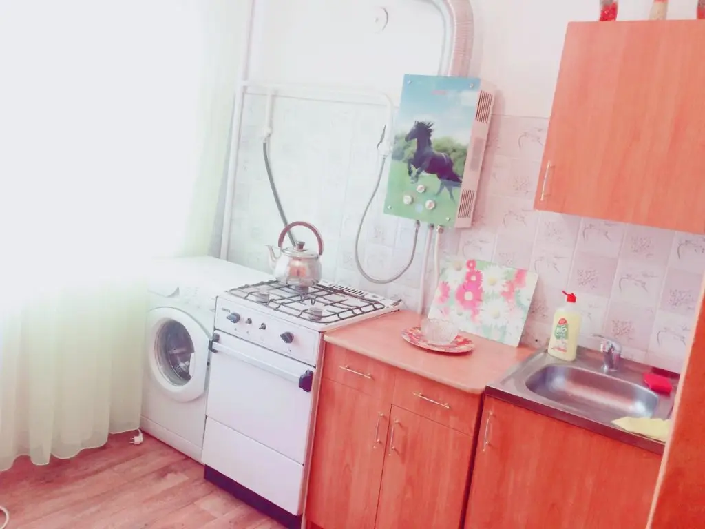 Кропоткин: Apartamentyi Posutochno