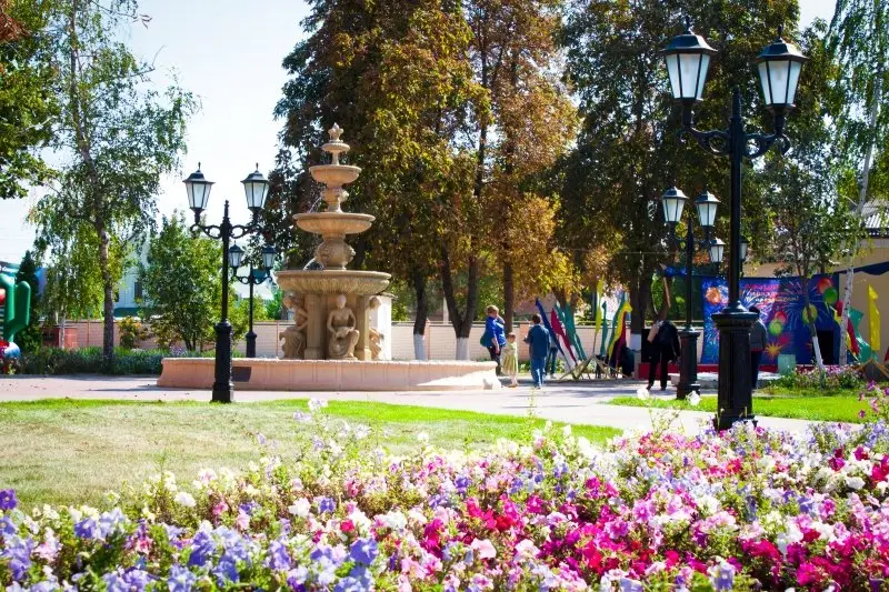 Кропоткин: Apartamentyi Posutochno