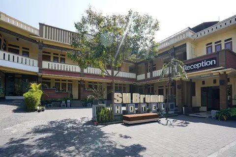 OYO 1080 Sm Bromo Hotel — фото 1