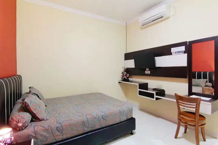 Депок: Cornel Homestay