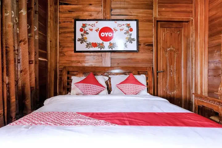 Бату: Capital O 893 Grand Pujon View Hotel
