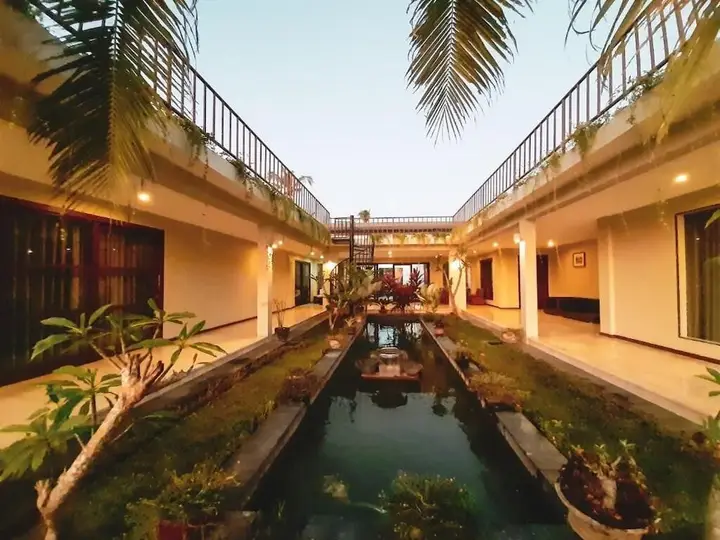 Матарам: Blue Salt Villa