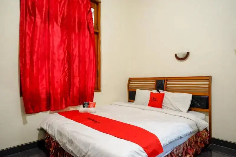 Джокьякарта: RedDoorz near Tugu Yogyakarta