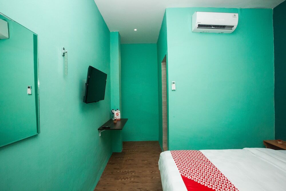 Медан: OYO 1052 Sentosa Jaya Guest House Syariah