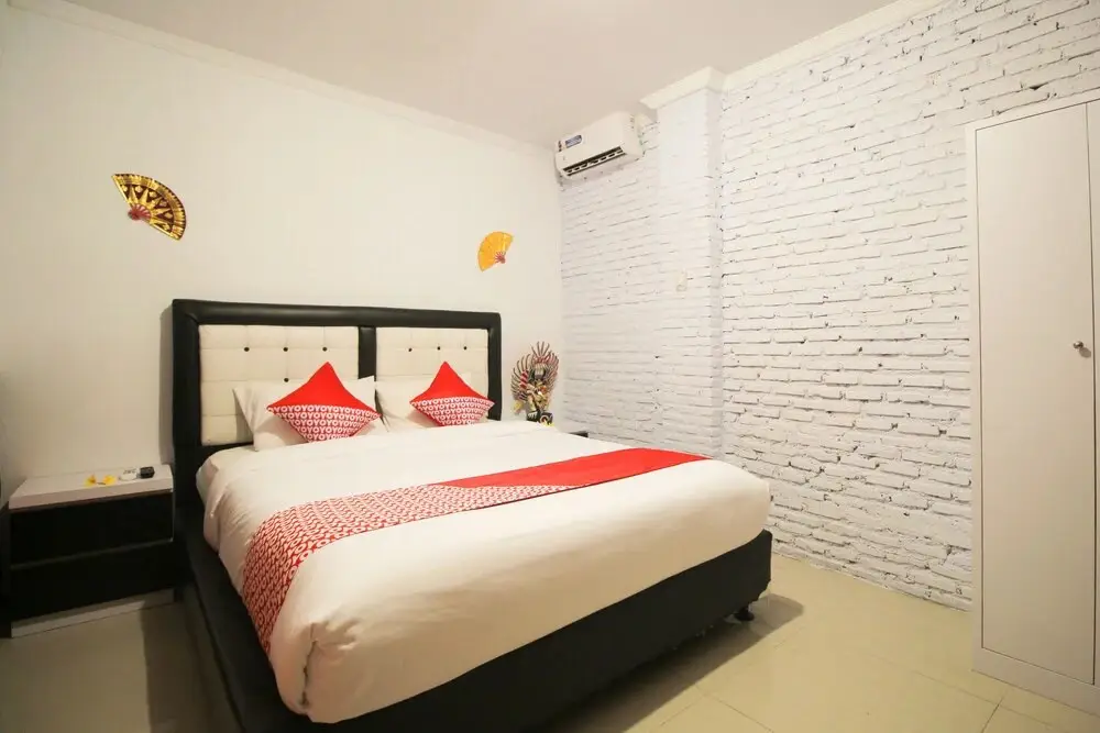 Бандар-Лампунг: OYO 1115 Villa And Resto Kubu Selem Etnik Bali