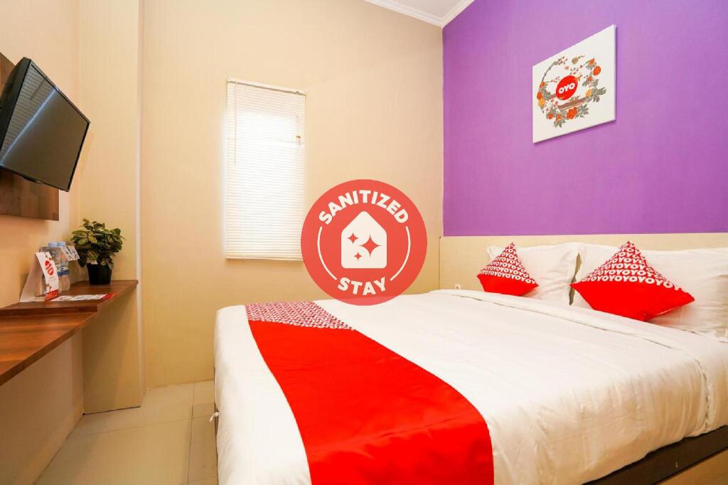 Сурабая: OYO 1169 Kupang Gunung Residence Syariah