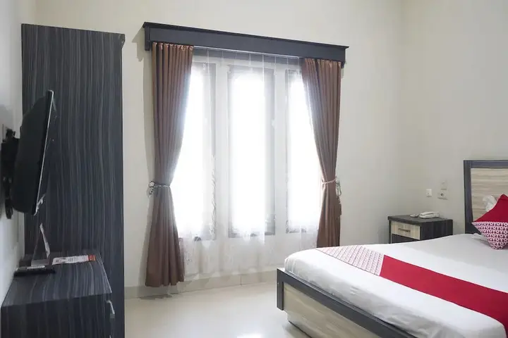 Джамби: OYO 1283 Guest House Loemajan