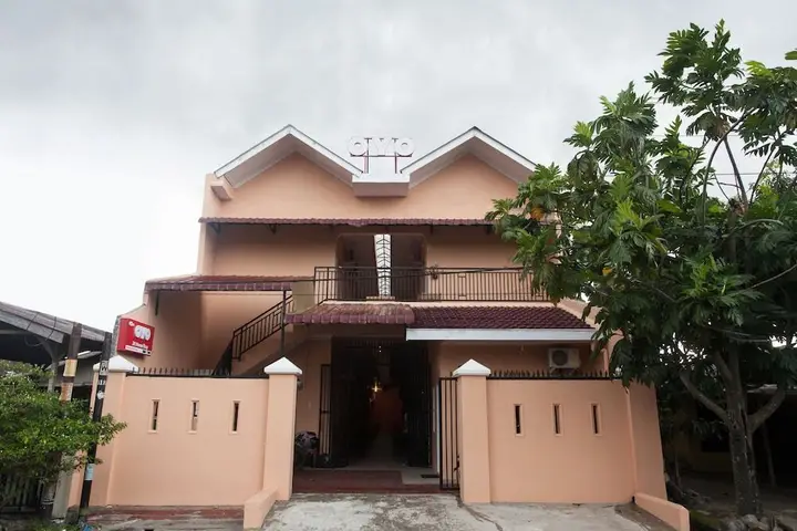 Медан: OYO 1031 ZK Home Stay