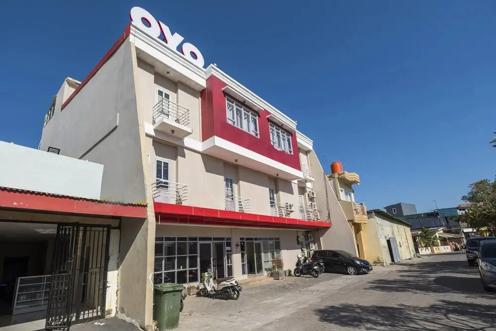 Макассар: OYO 1075 Rumah Indah Losari Inn