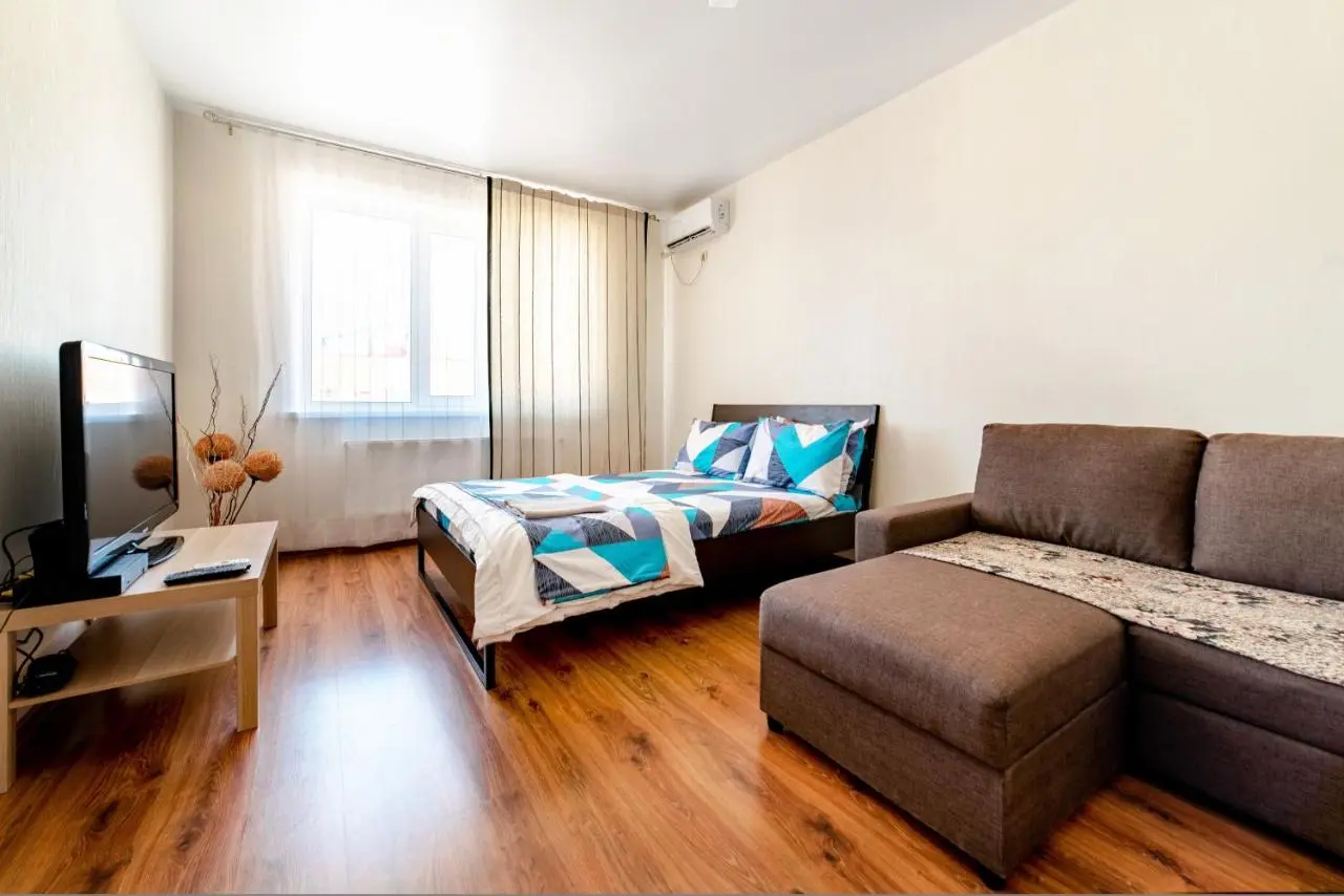 Краснодар: Apartments Panorama 28/1
