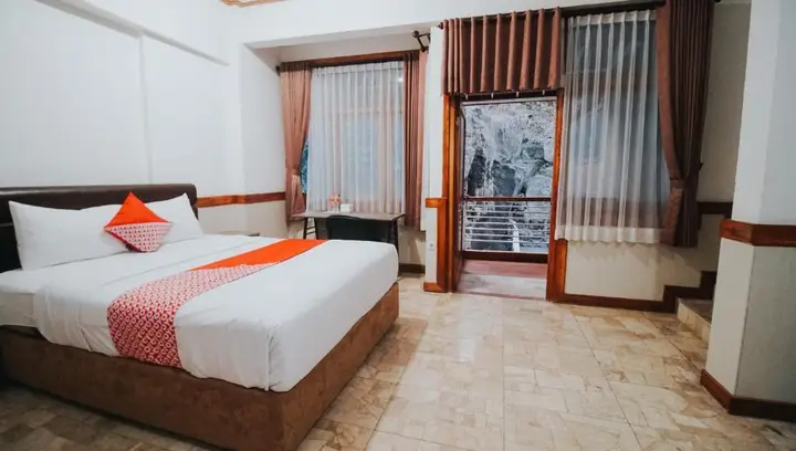 Бандунг: OYO 1209 Tirtasari Nice Guesthouse