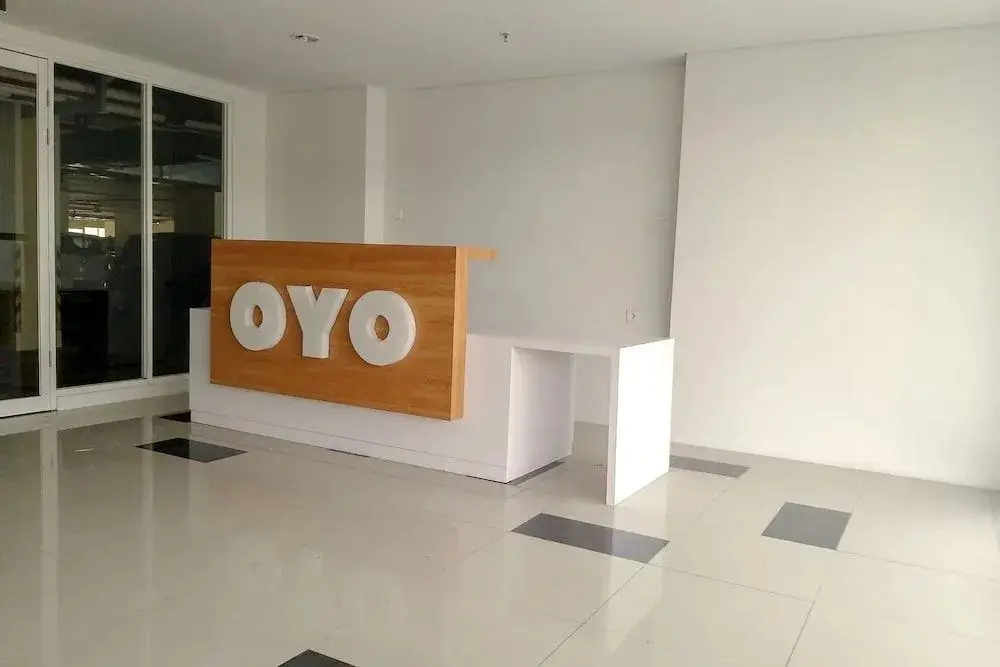 Караванг: OYO Flagship 1260 Sentraland Karawang