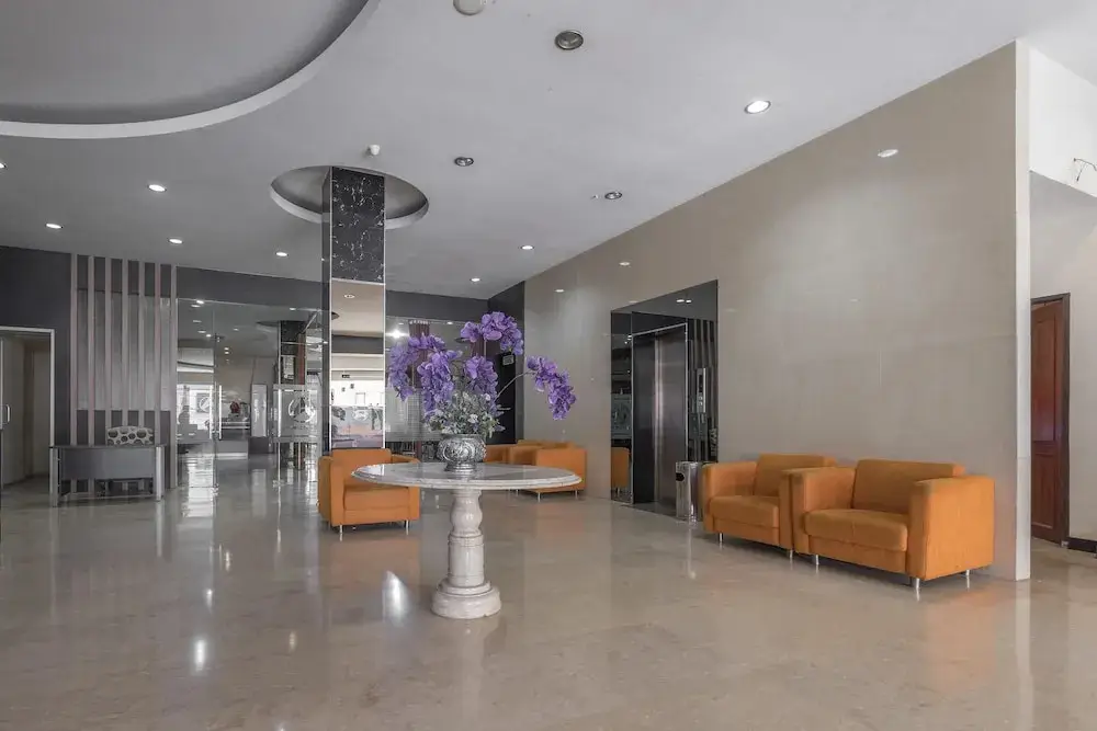 Макассар: OYO 1081 Allson City Hotel Makassar