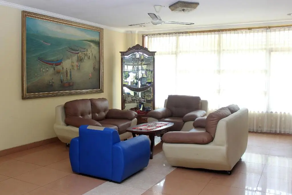 Бенгкулу: OYO 859 Raffles City Hotel