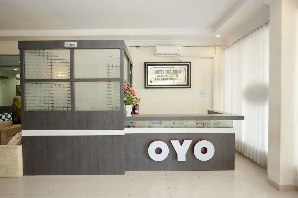 Танджунг Пинанг: OYO 1164 Edotel Mahligai By Smkn 2 Tanjung Pinang