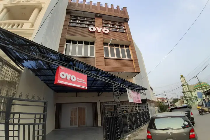 Медан: OYO 1053 Angelyn Home Stay