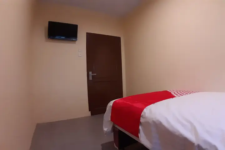Медан: OYO 1053 Angelyn Home Stay