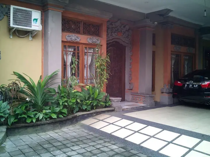 Денпасар: Dewas Bali