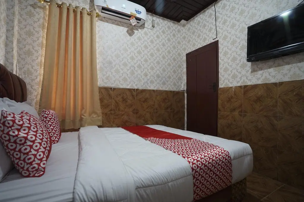 Лубуклингау: OYO 1266 Green Palm Kostel Syariah