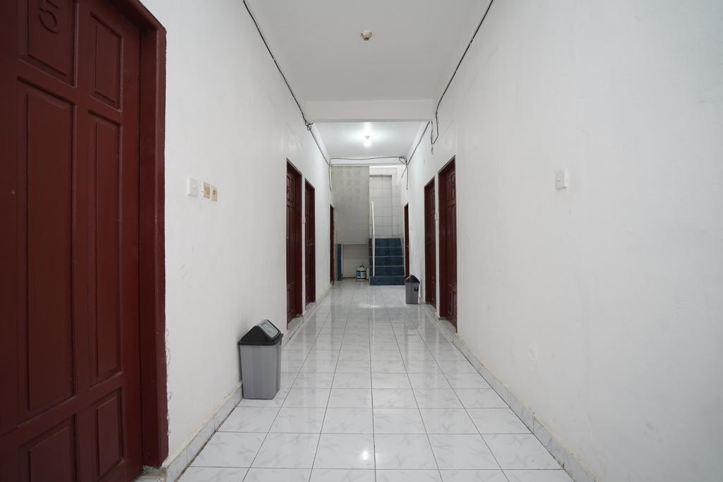 Лубуклингау: OYO 1266 Green Palm Kostel Syariah