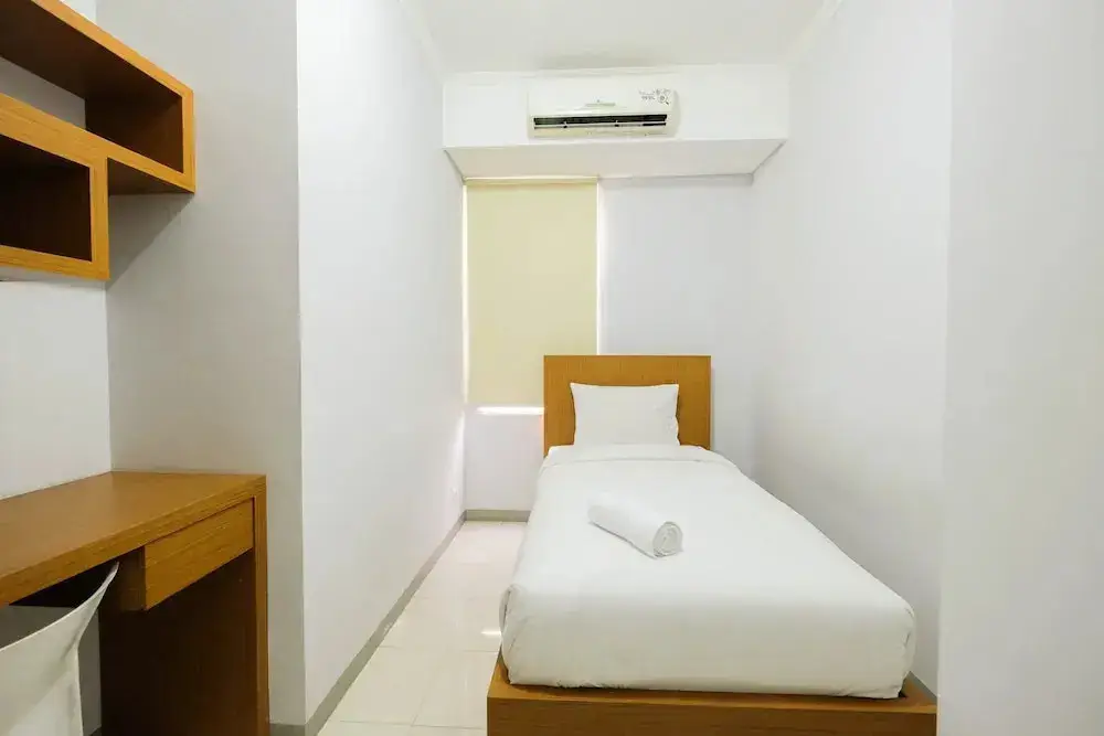 Тангеранг: 2BR Apartment at Silkwood Residence near Gading Serpong