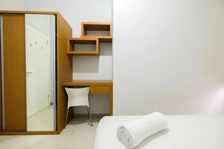 Тангеранг: 2BR Apartment at Silkwood Residence near Gading Serpong