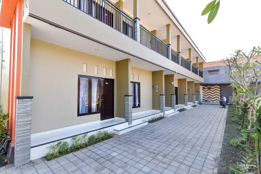 Кута: RedDoorz Plus near Jalan Imam Bonjol Denpasar