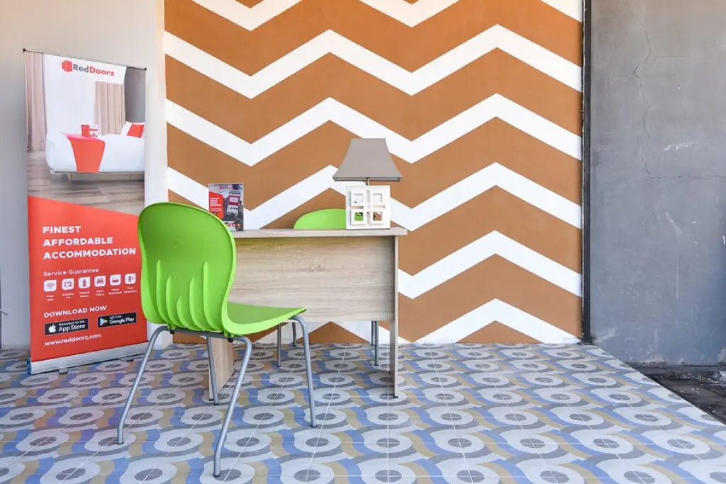 Кута: RedDoorz Plus near Jalan Imam Bonjol Denpasar