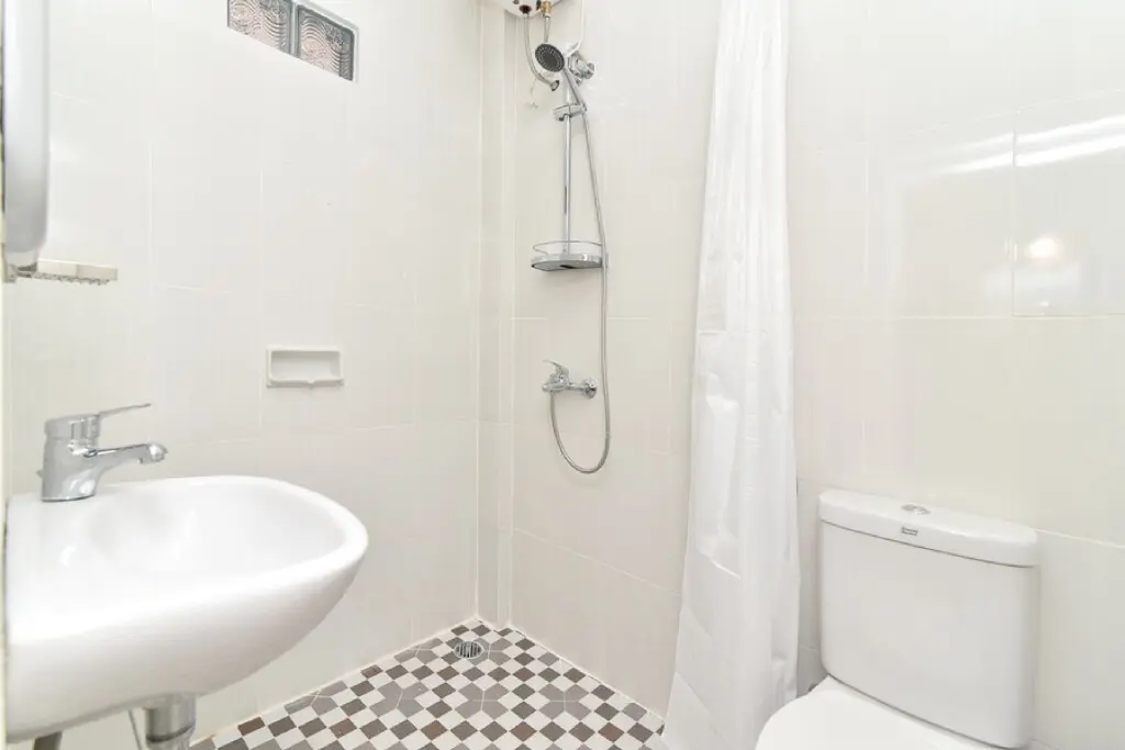 Кута: RedDoorz Plus near Jalan Imam Bonjol Denpasar