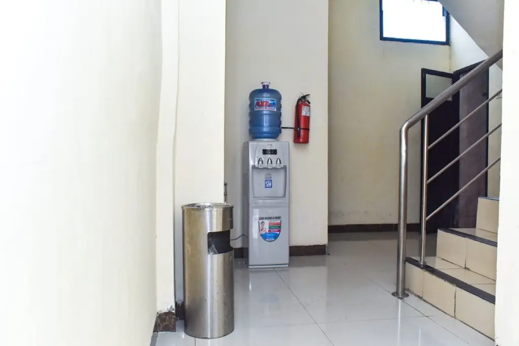 Макассар: RedDoorz Syariah near Pantai Losari 3