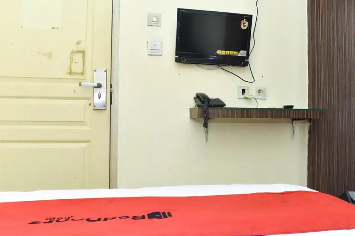 Макассар: RedDoorz Syariah near Pantai Losari 3