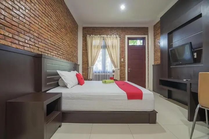 Медан: RedDoorz Plus near Cambridge City Square 2