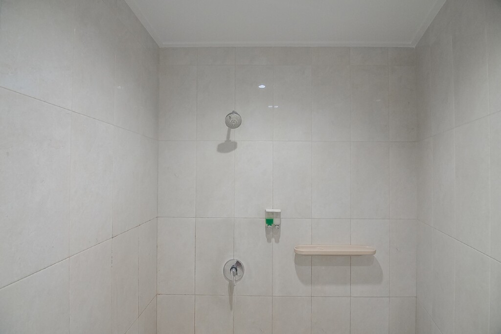 Бандунг: RedDoorz plus near Museum Geologi Bandung