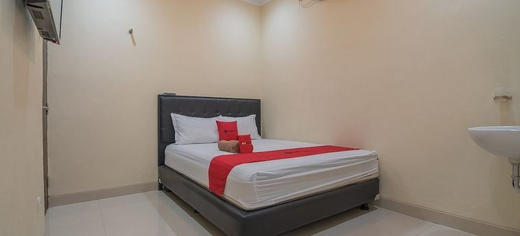Джокьякарта: Reddoorz Near Jalan Kusumanegara