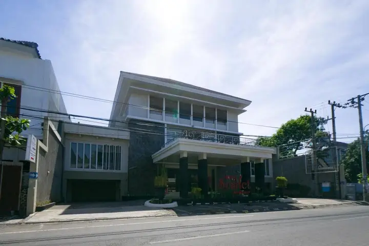 Макассар: RedDoorz Plus near Universitas Negeri Makassar 2
