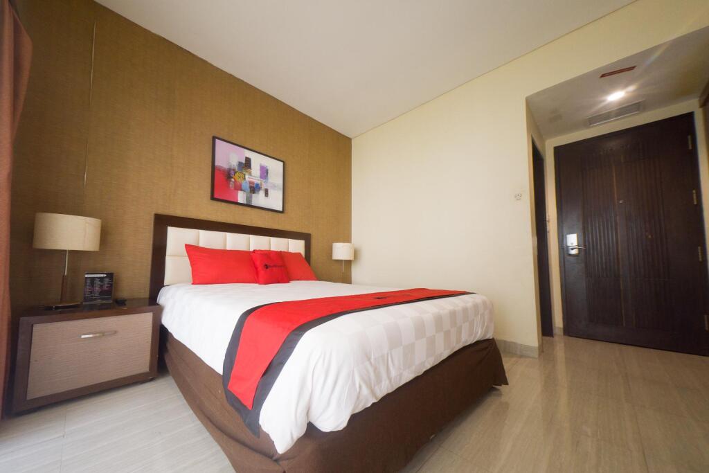 Макассар: RedDoorz Plus near Universitas Negeri Makassar 2
