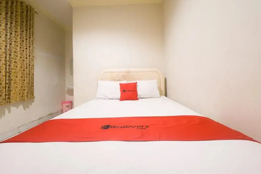 Амбон: RedDoorz Near Ambon Plaza