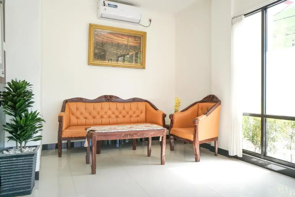 Сидоарджо: Reddoorz Syariah @ Buduran Sidoarjo