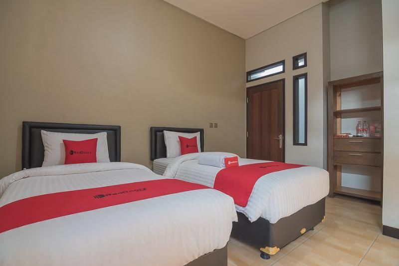 Паромпонг: Reddoorz Syariah Near Politeknik Negeri Bandung 3