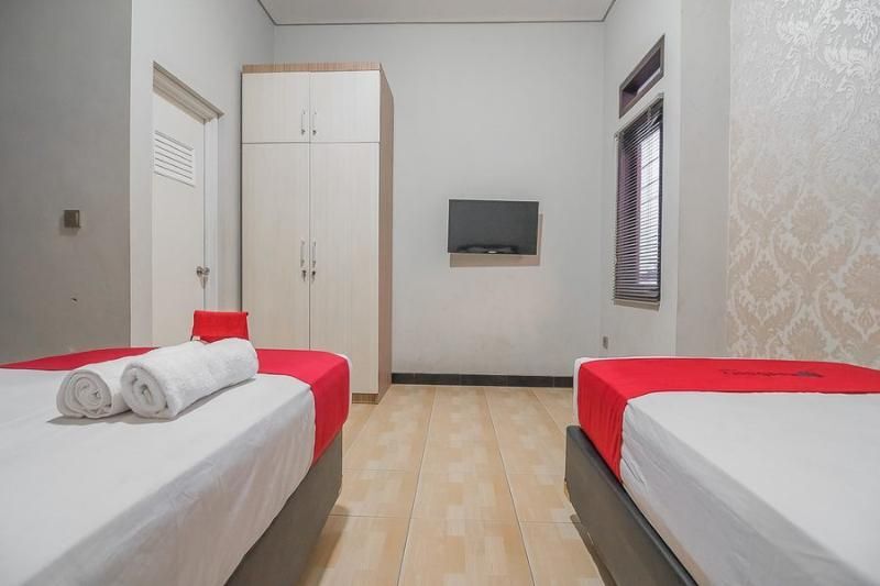 Паромпонг: Reddoorz Syariah Near Politeknik Negeri Bandung 3