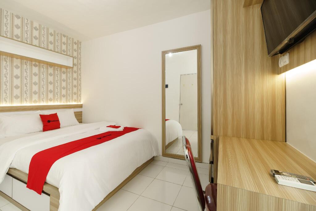 Тангеранг: RedDoorz Apartment @ Aeropolis Tangerang