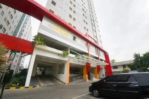 RedDoorz Apartment near Bundaran Satelit Surabaya — фото 1