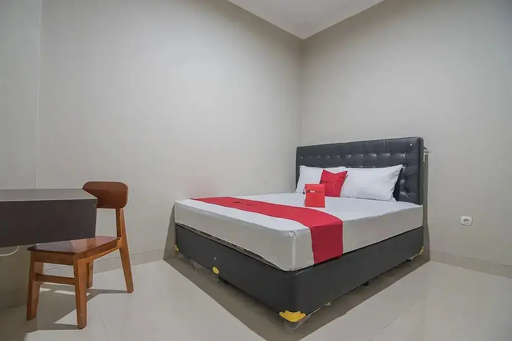 Джокьякарта: RedDoorz near Ambarukmo Yogyakarta 2