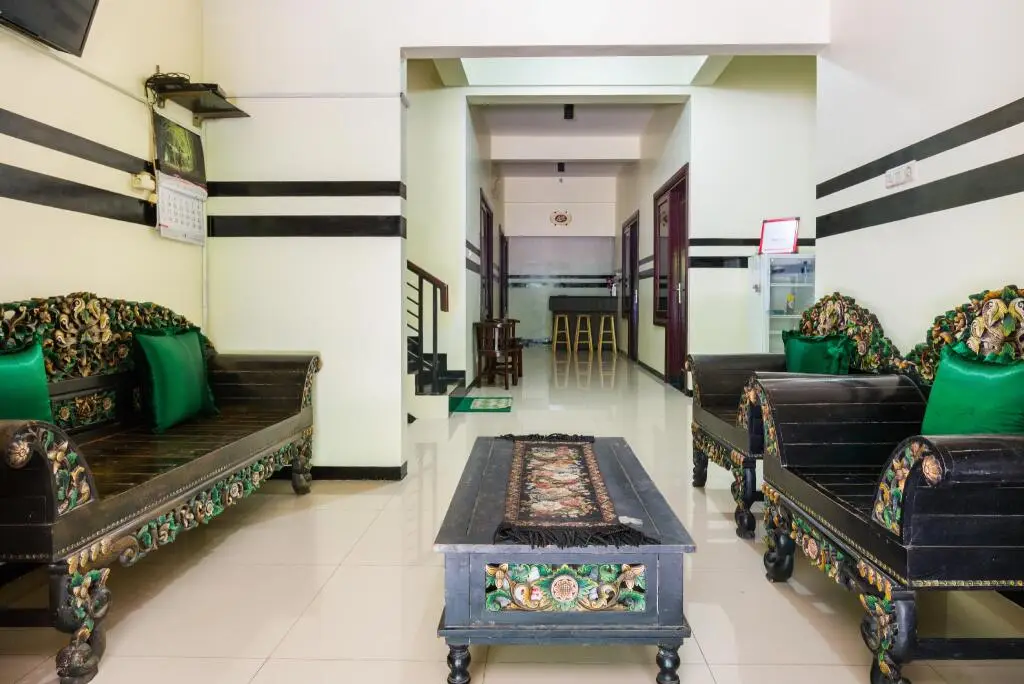 Сурабая: RedDoorz Syariah @ Ketintang Surabaya