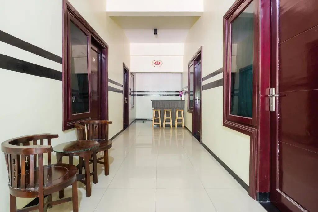 Сурабая: RedDoorz Syariah @ Ketintang Surabaya