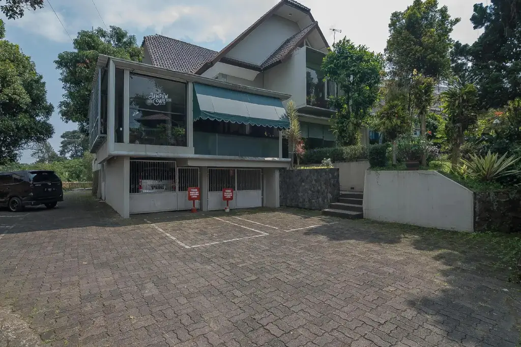 Бандунг: RedDoorz near UPI Setiabudi 2