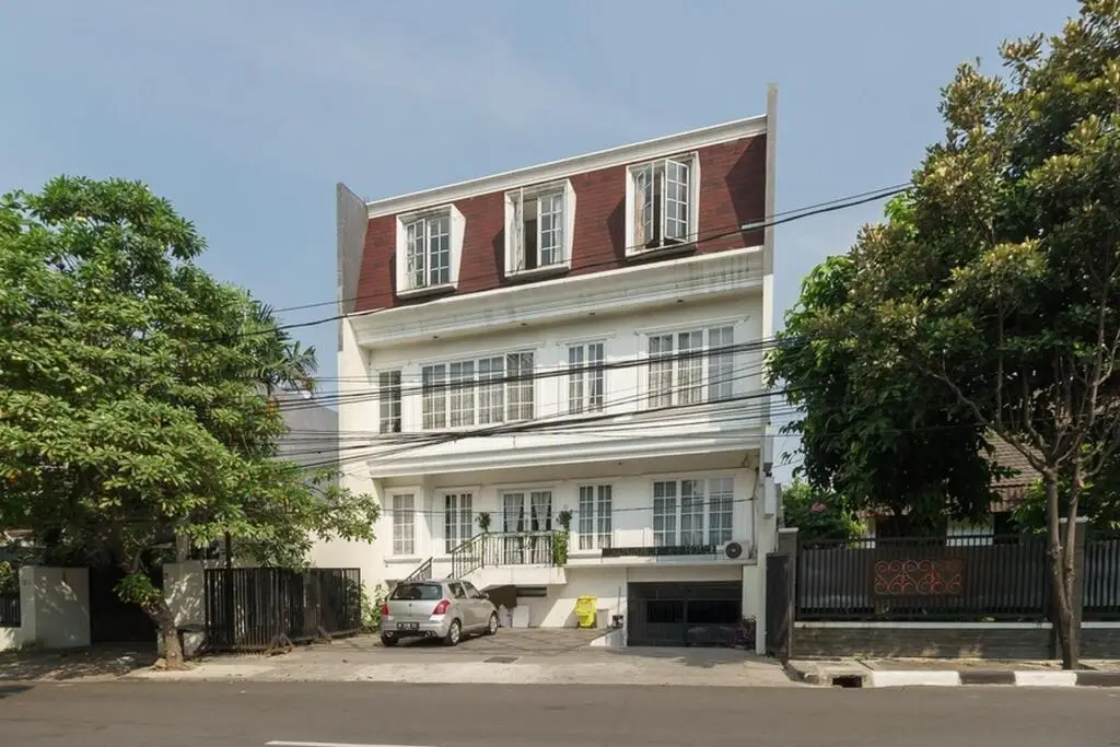 Джакарта: RedDoorz Syariah Plus near Pancoran 2