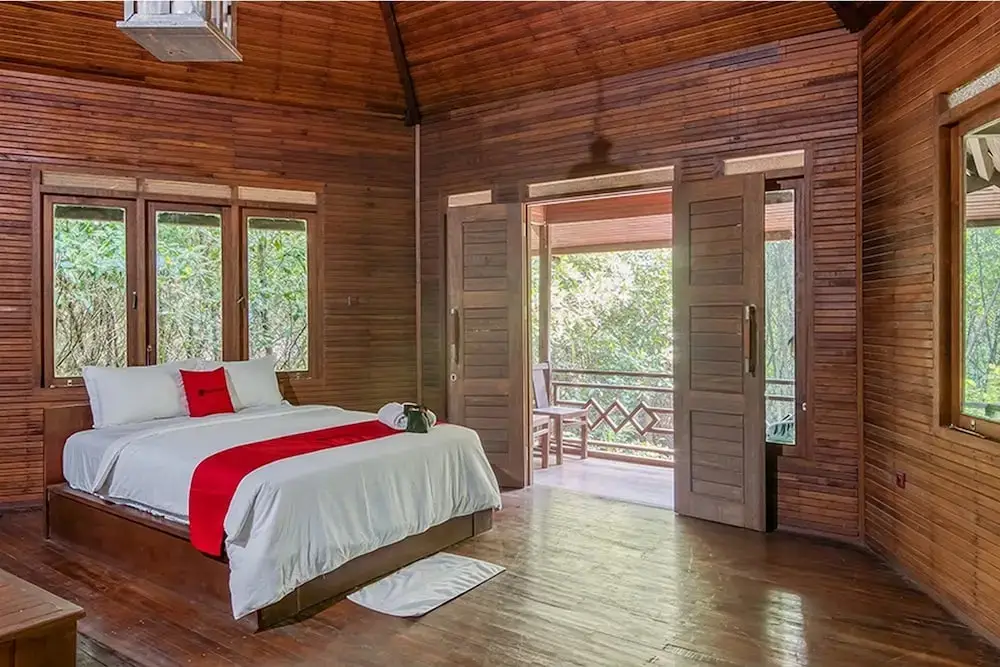 Джакарта: RedDoorz Resort @ Taman Wisata Mangrove